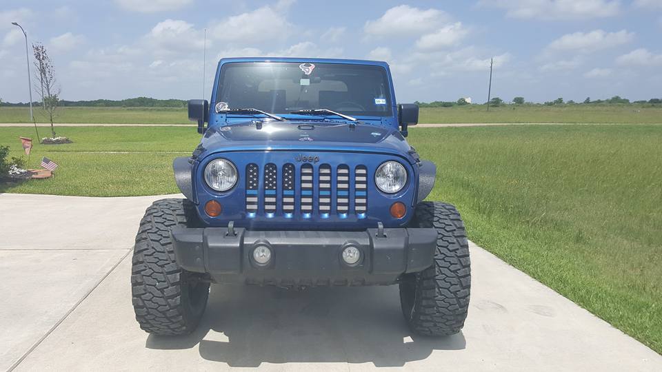 American Black and White Back the Blue Grille Insert