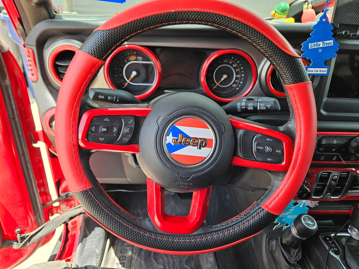 Design Your Own Custom Steering Wheel Decal! Only fits 2018+