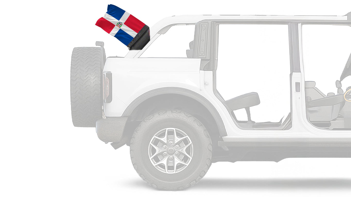Dominican Republic 12"x18" Forever Wave Flag